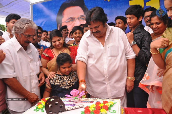 dasari narayanarao,birthday celebrations,chandamama kadalu,naresh  దాసరి 71వ జన్మదిన వేడుకలు..!